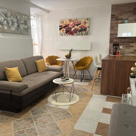 Apartman Evita ซาดาร์ ภายนอก รูปภาพ