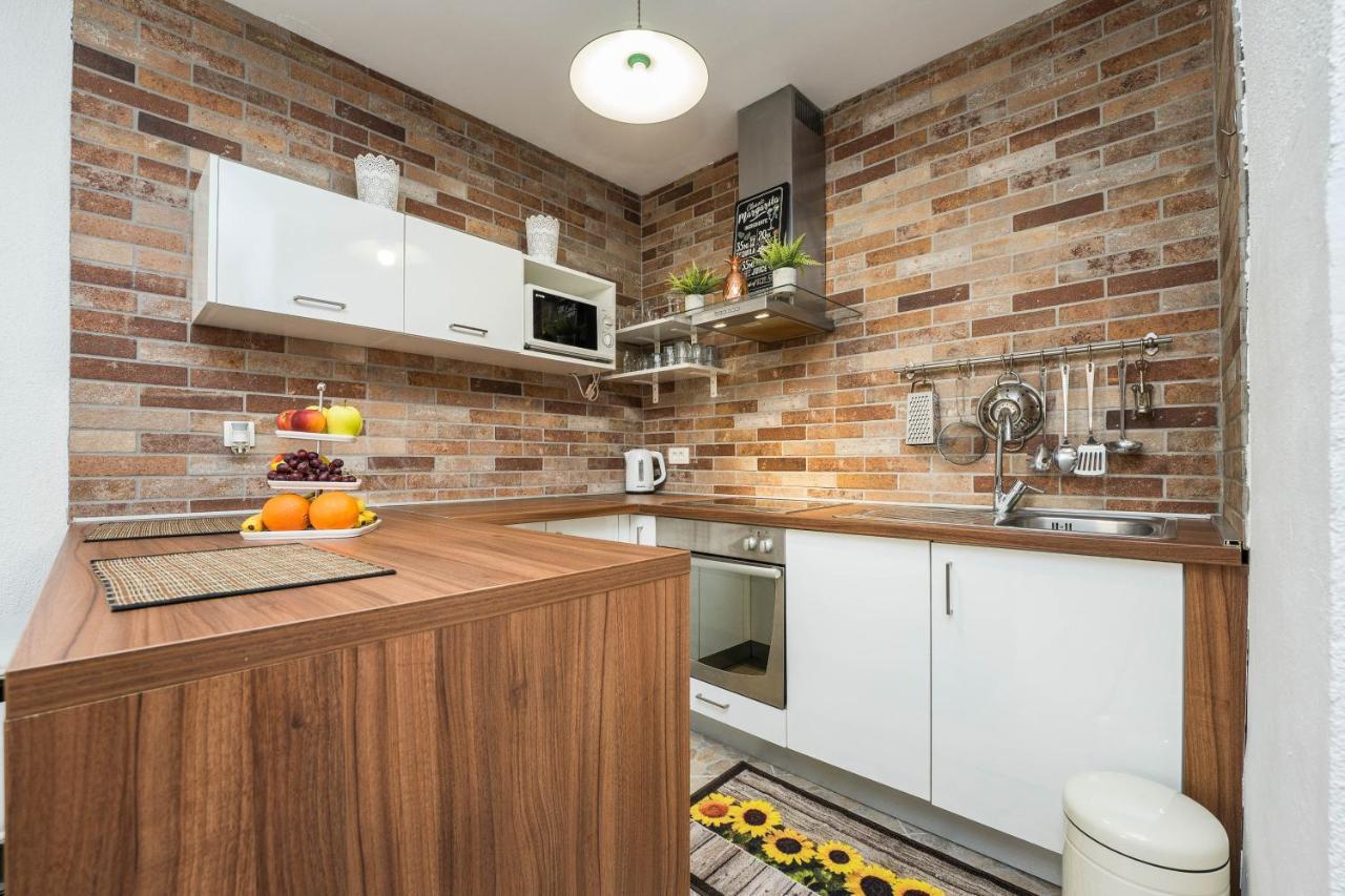 Apartman Evita ซาดาร์ ภายนอก รูปภาพ