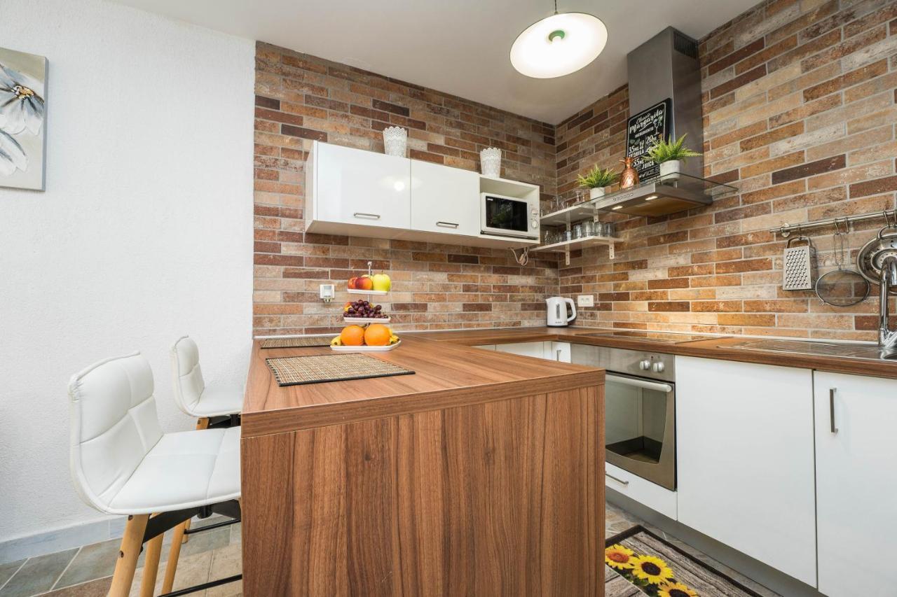 Apartman Evita ซาดาร์ ภายนอก รูปภาพ
