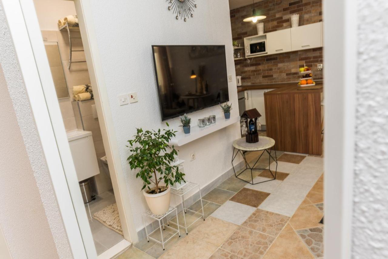 Apartman Evita ซาดาร์ ภายนอก รูปภาพ